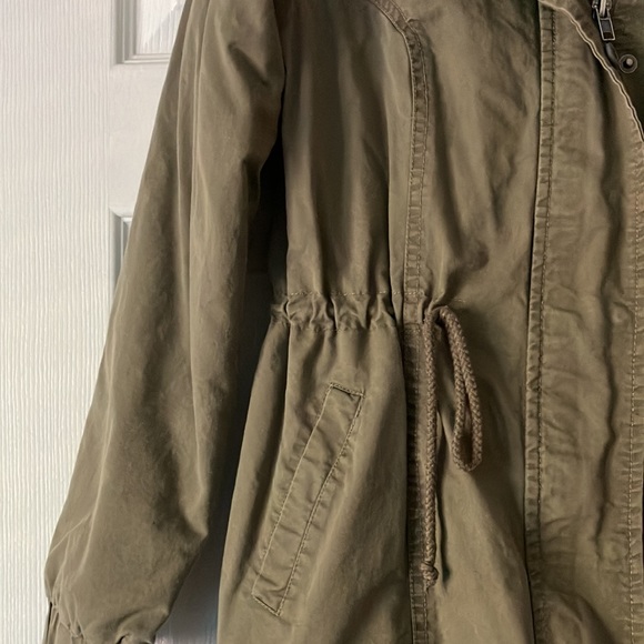 Yori utility jacket - Picture 4 of 10